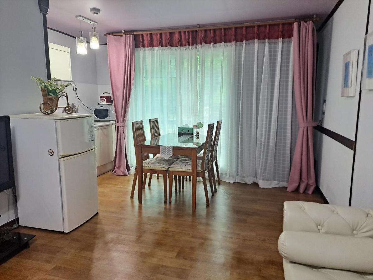 Charm Pension Gapyeong Bagian luar foto